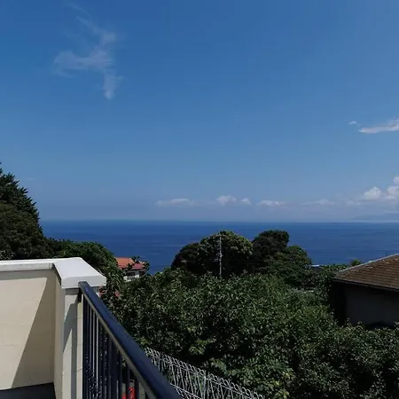 オーシャンビューテラス伊豆 Apartment Futo Exterior photo